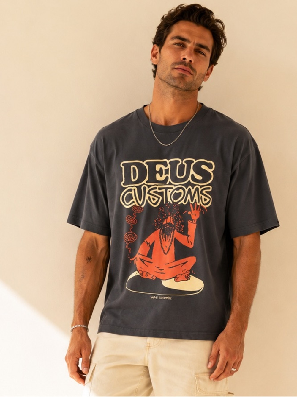 Deus Ex Machina Emphatic Wave Tee Graphic Oversized Portugal Size M